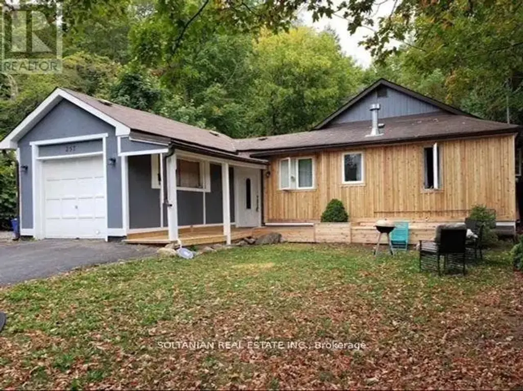 257 Parkwood Avenue, Georgina (Keswick South)